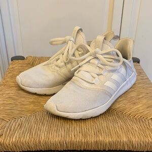 Womens Adidas Cloudfoam sneakers